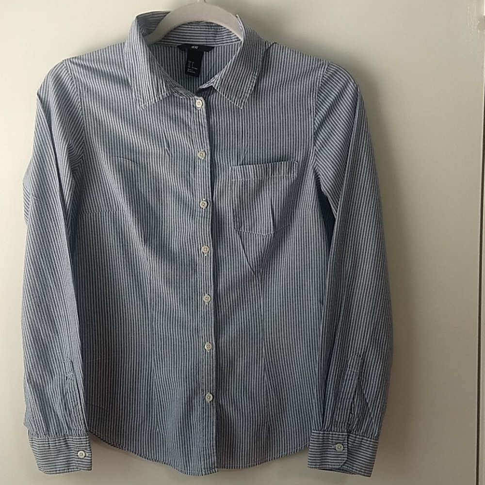 H&M Blue and white Pinstripe Button-down Shirt